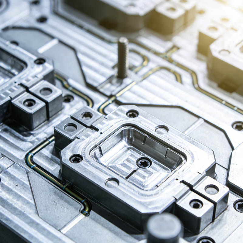 Tarkkuusrakennekomponenttimuotit pieniin kodinkoneisiin